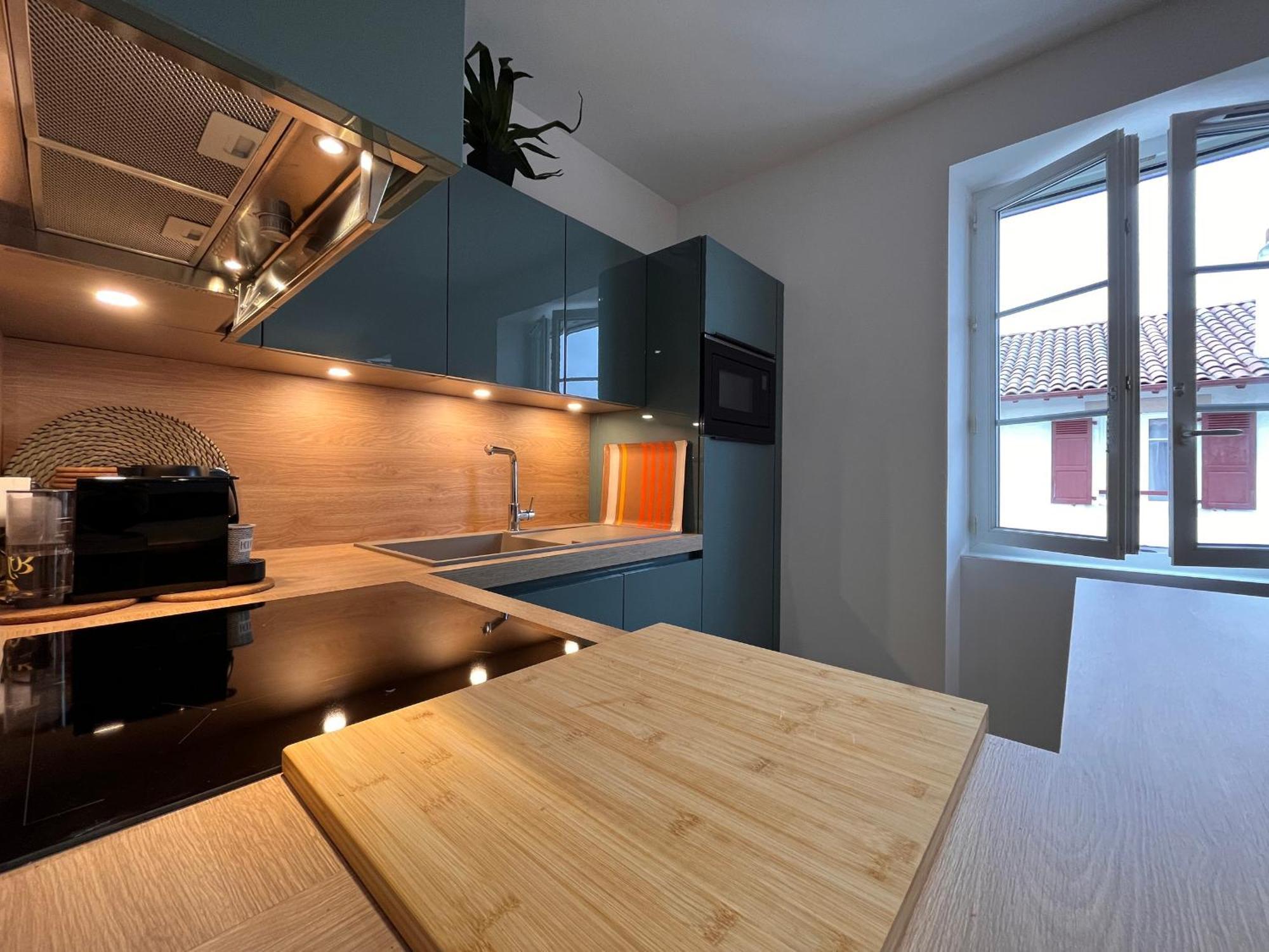 Appartement Lumineux 3 Pieces Pres Des Halles Et De La Plage, Wifi, Clim, Parkings Proches - Fr-1-239-910 Saint-Jean-de-Luz Dış mekan fotoğraf
